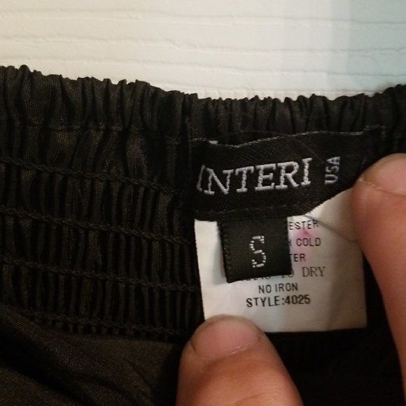 Interi - Picture 4 of 4